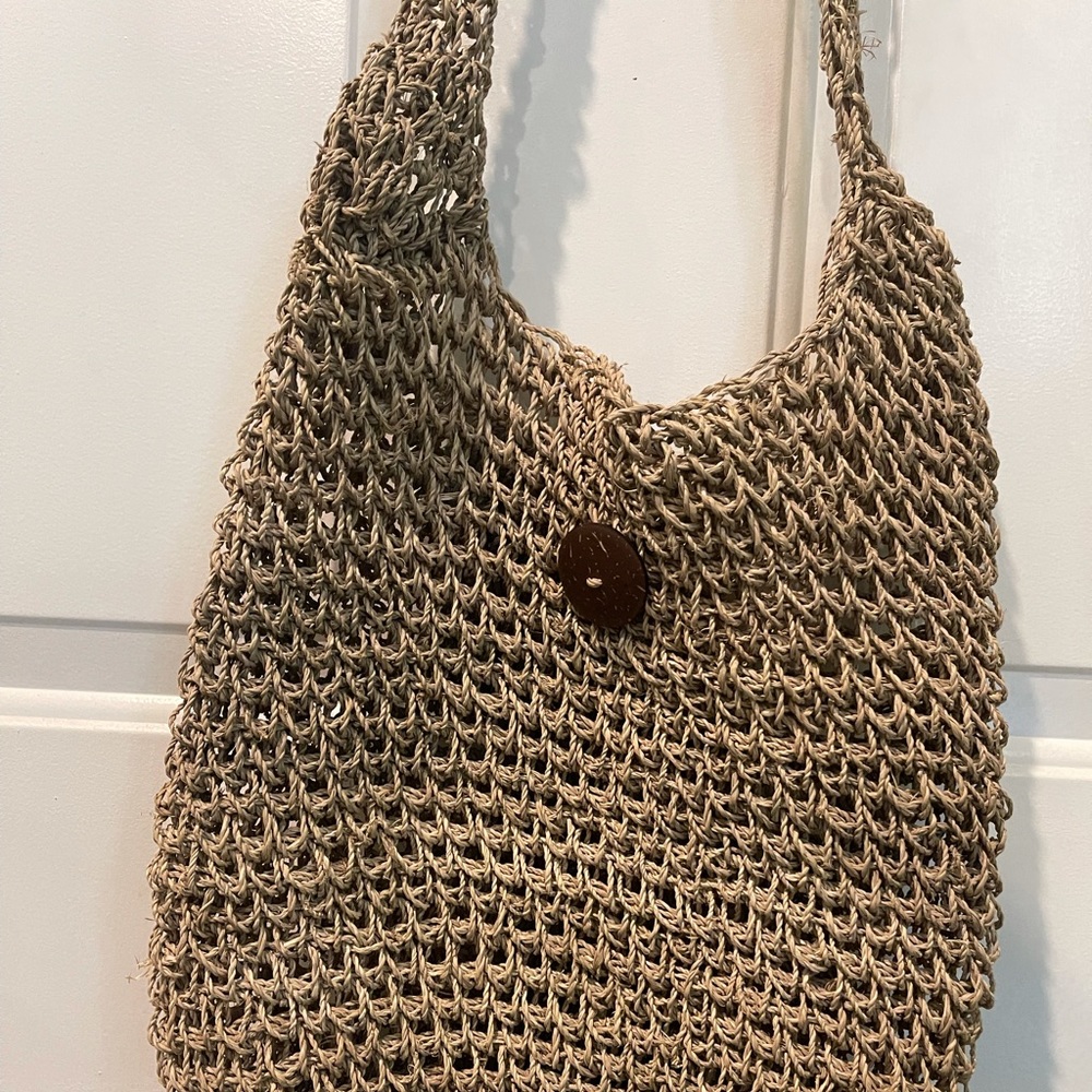 Seagrass purse